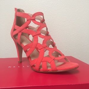KELLY and Katie 6.5 coral heels